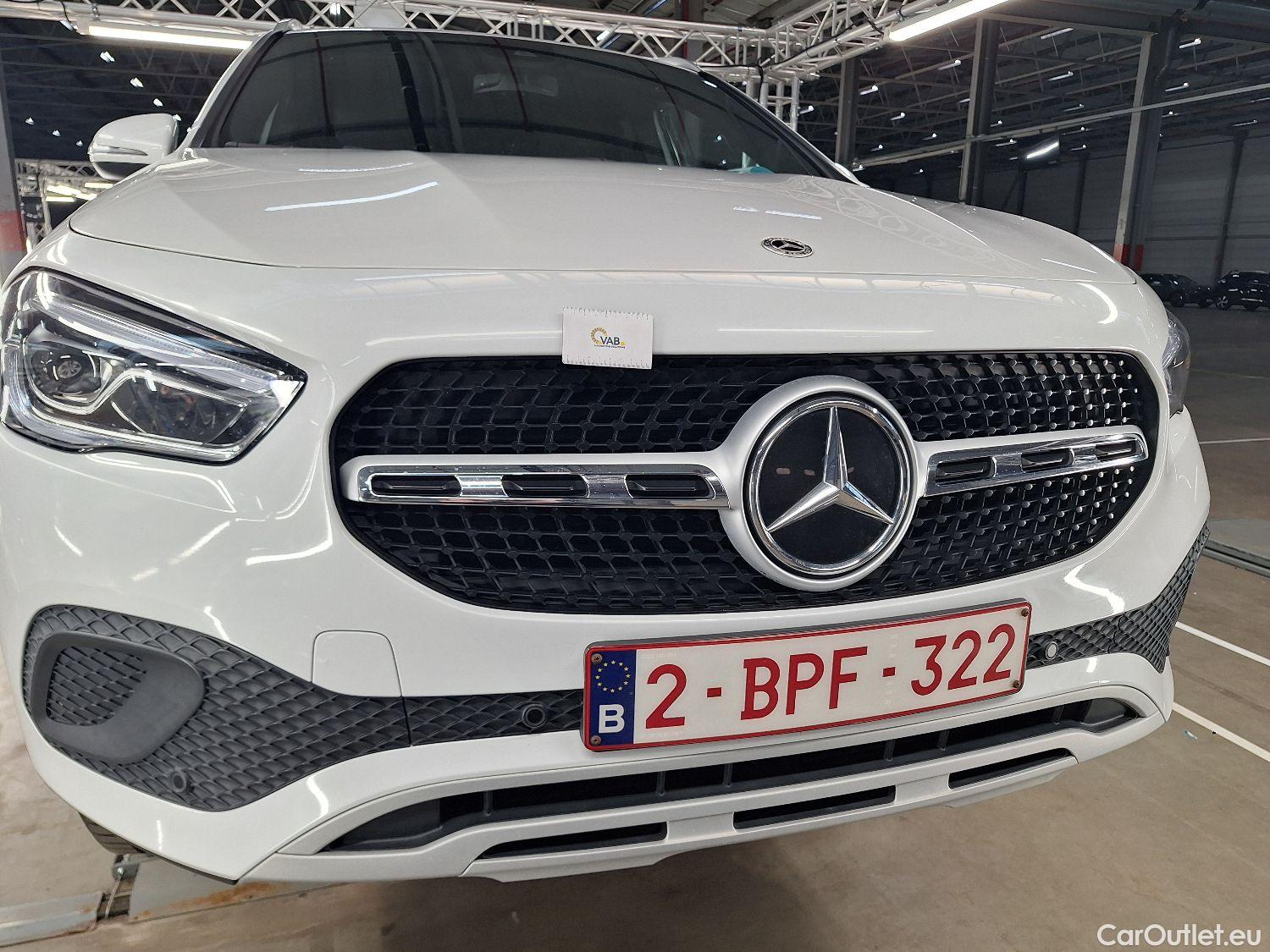  Mercedes  GLA Mercedes,  '20 PHEV, Mercedes-Benz   250e Business Solution 5d #4