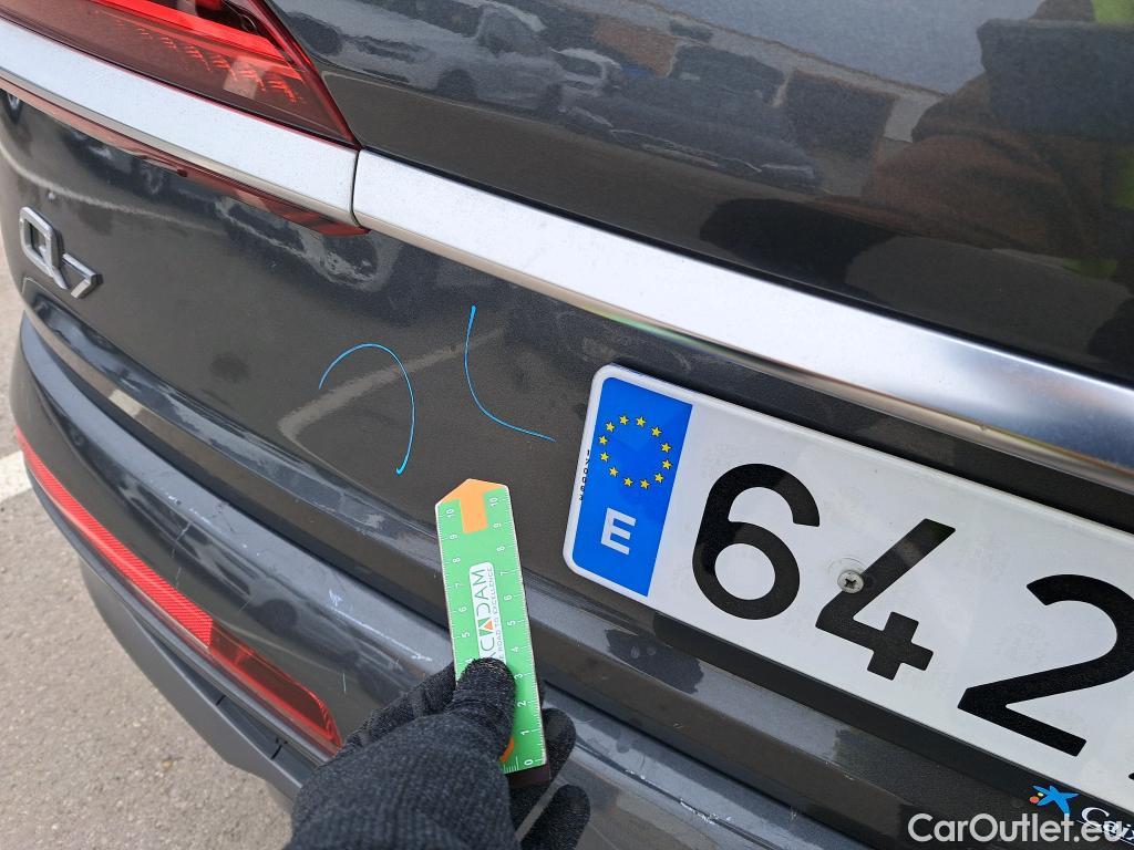  Audi  Q7 AUDI  / 2019 / 5P / todoterreno S line 55 TFSIe 280kW(381CV) quattro tip #4