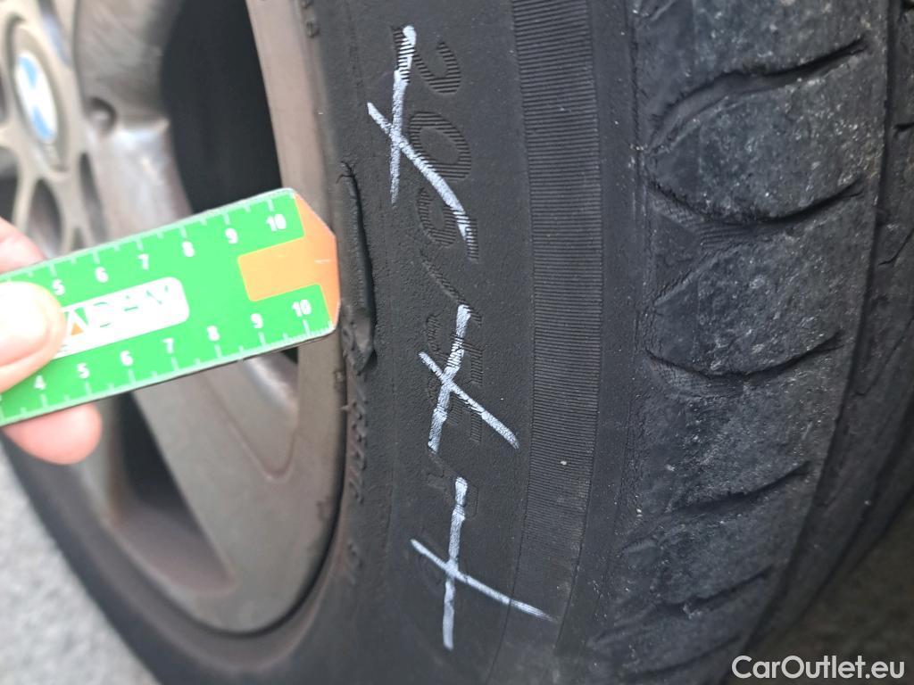  Bmw  Serie 1 BMW  / 2019 / 5P / berlina con portón 116d #18