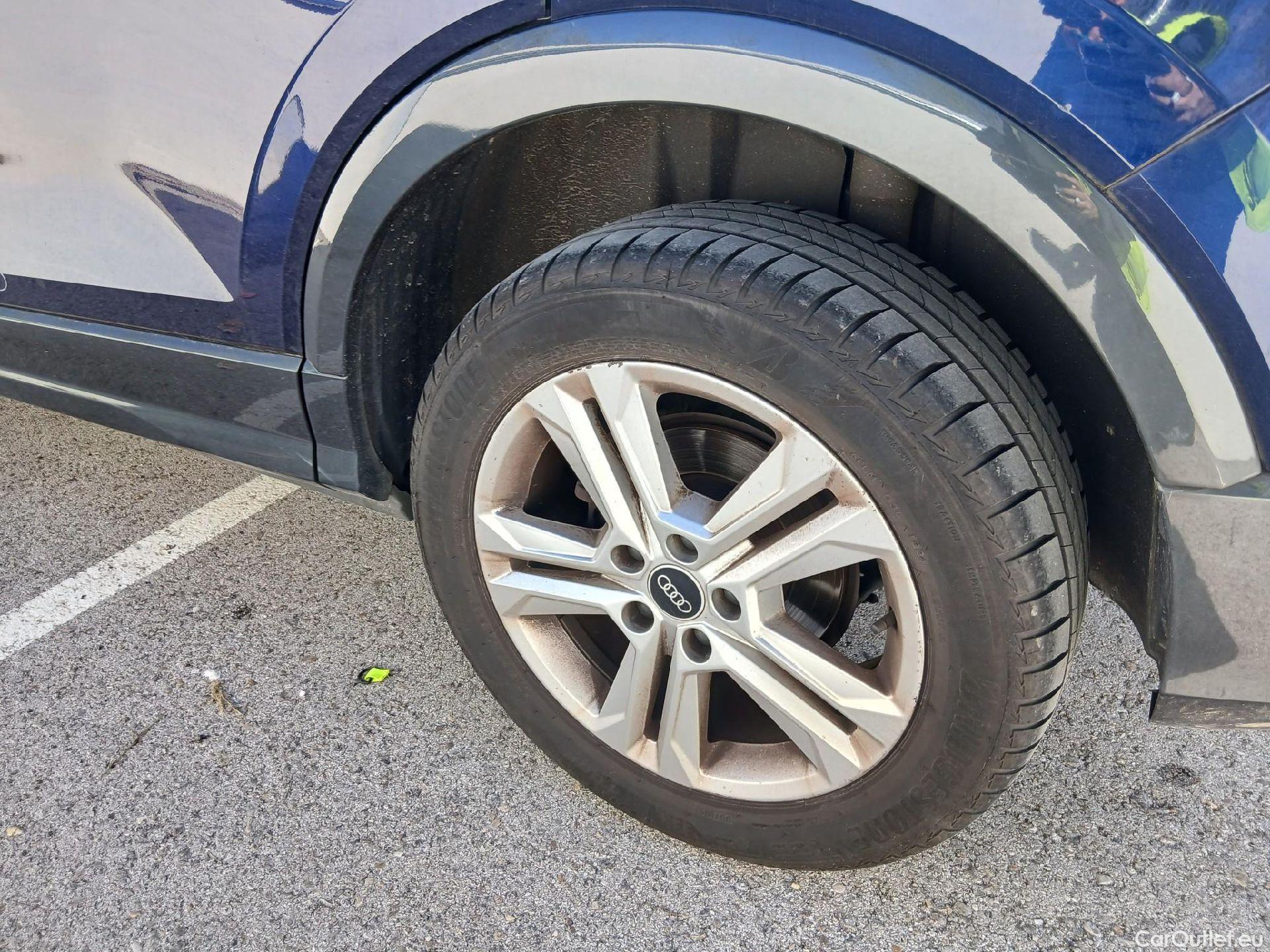  Audi  Q2 AUDI  / 2020 / 5P / todoterreno Advanced 35 TDI 110kW quattro S tronic #19