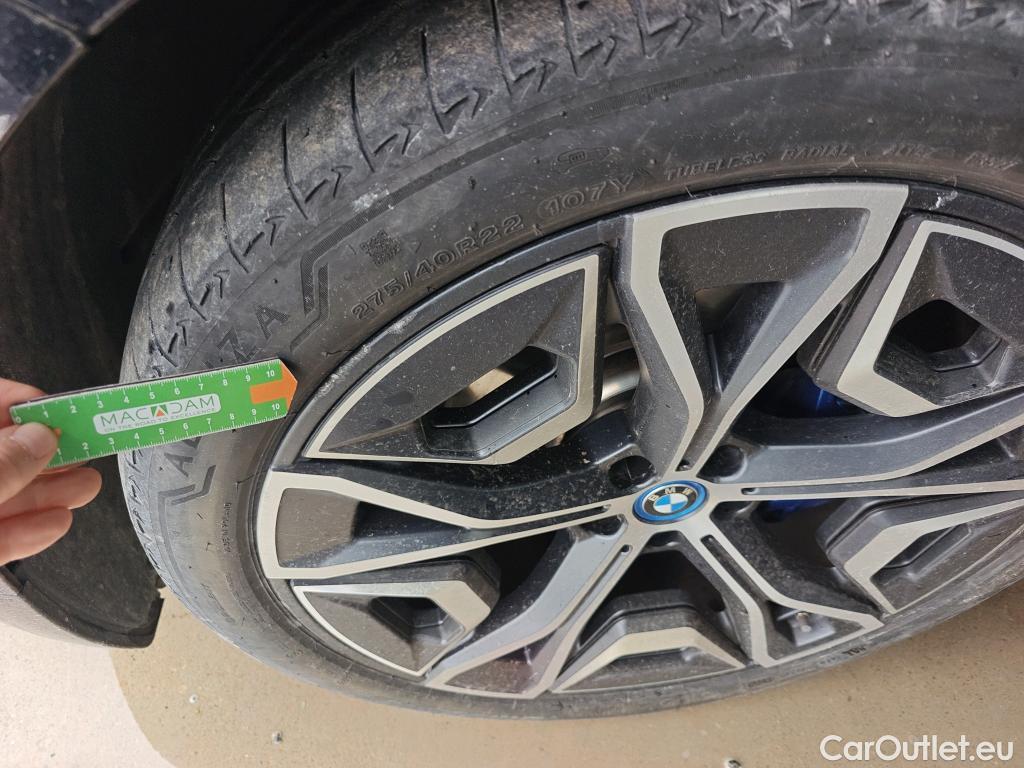  Bmw  iX Serie  xDrive 40 76kWh #4