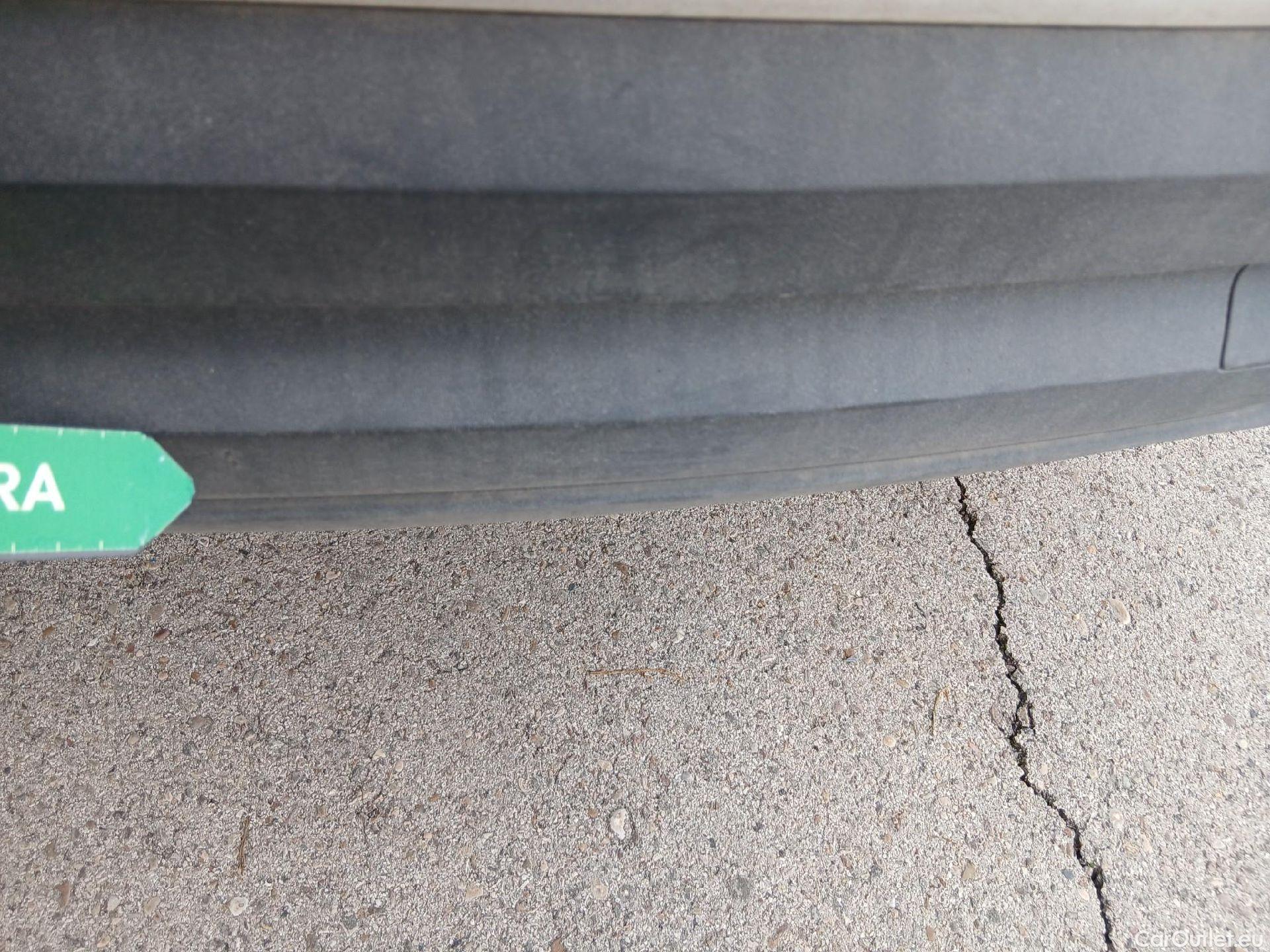  Audi  Q3 AUDI  / 2018 / 5P / todoterreno 35 TDI 110kW (150CV) S tronic #18