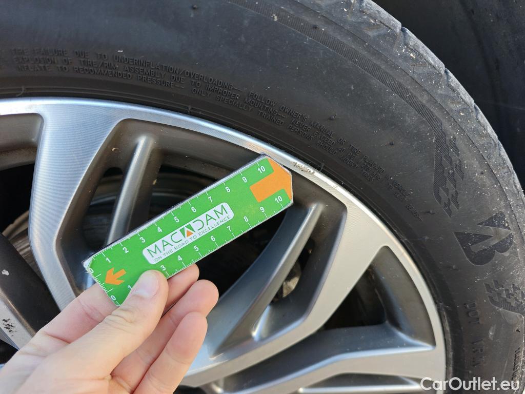  Bmw  X1 BMW  sDrive18i #29