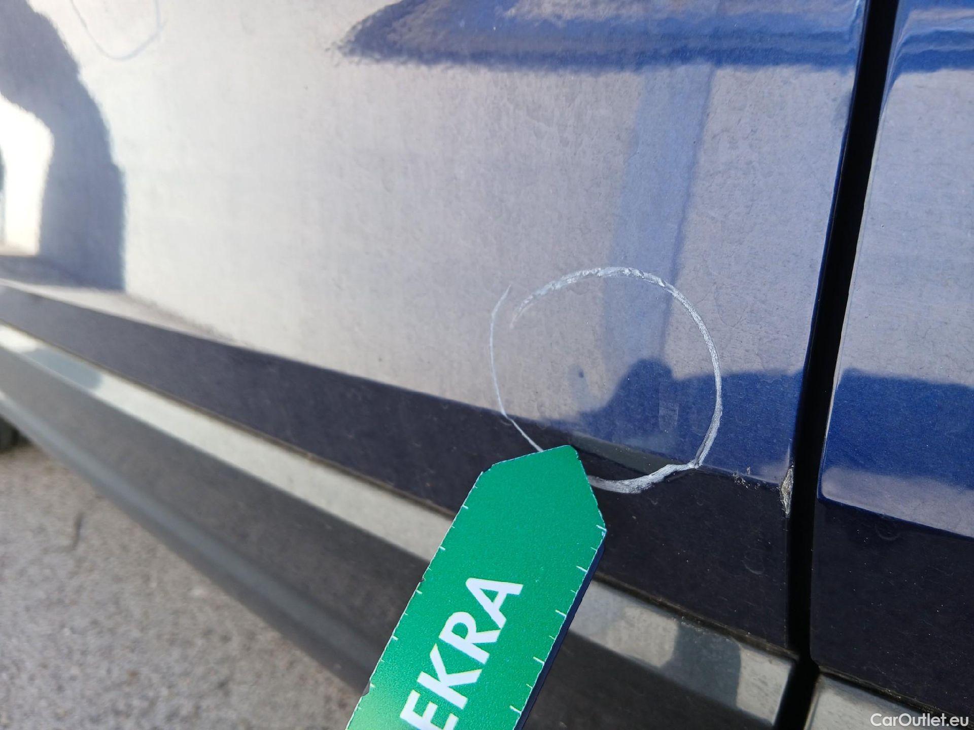  Audi  Q2 AUDI  / 2020 / 5P / todoterreno Advanced 35 TDI 110kW quattro S tronic #9