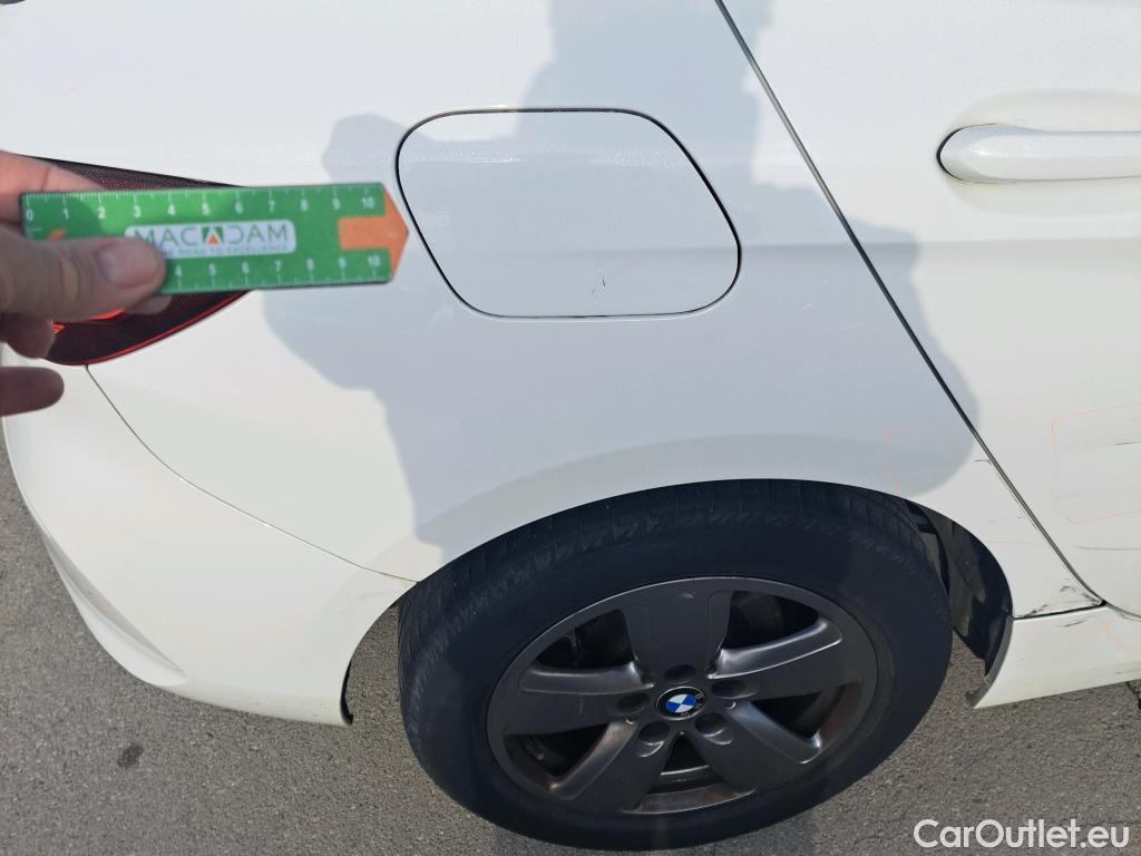  Bmw  Serie 1 BMW  / 2019 / 5P / berlina con portón 116d #6