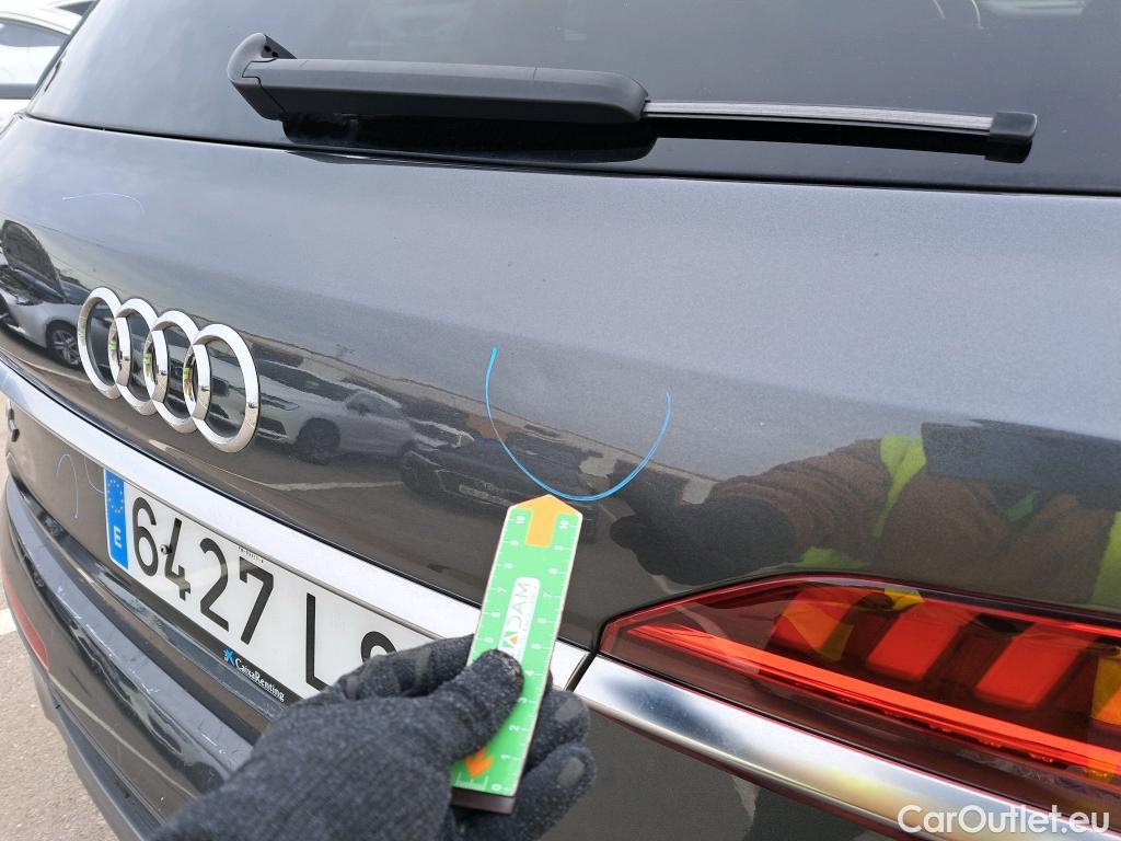  Audi  Q7 AUDI  / 2019 / 5P / todoterreno S line 55 TFSIe 280kW(381CV) quattro tip #3