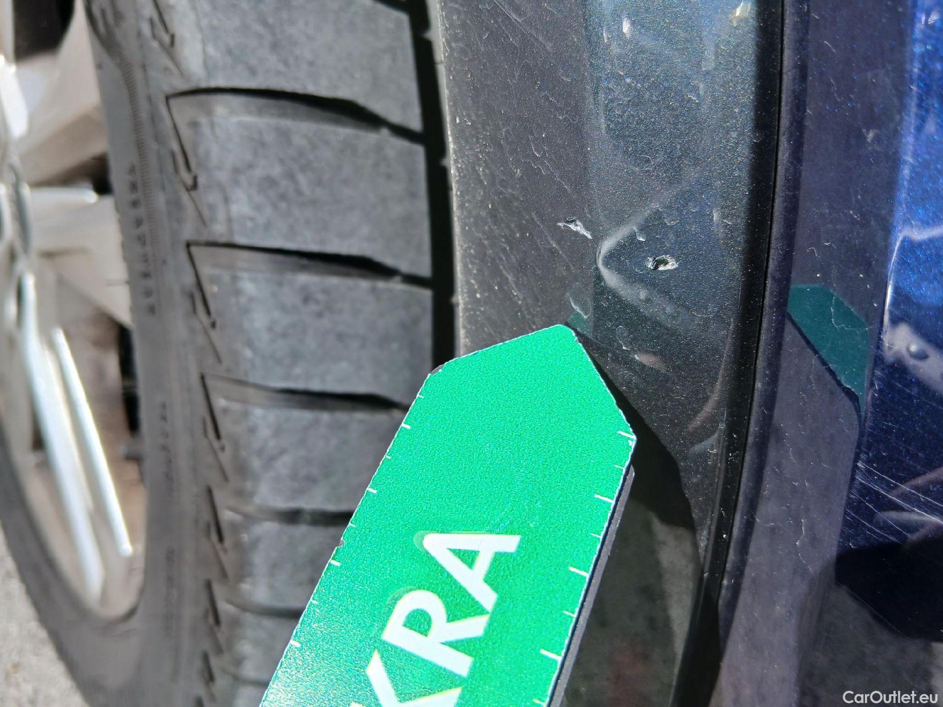  Audi  Q2 AUDI  / 2020 / 5P / todoterreno Advanced 35 TDI 110kW quattro S tronic #48