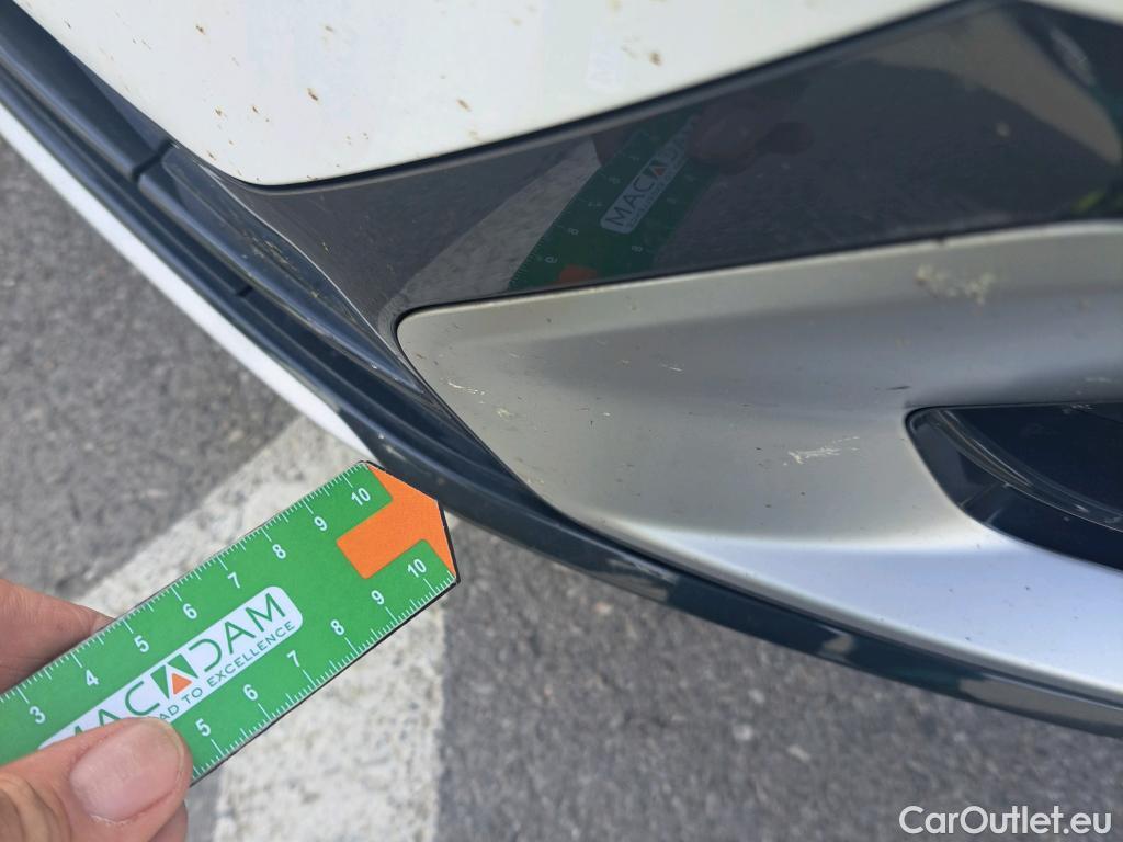  Audi  Q2 AUDI  / 2016 / 5P / todoterreno Design 35 TFSI 110kW (150CV) S tronic #30