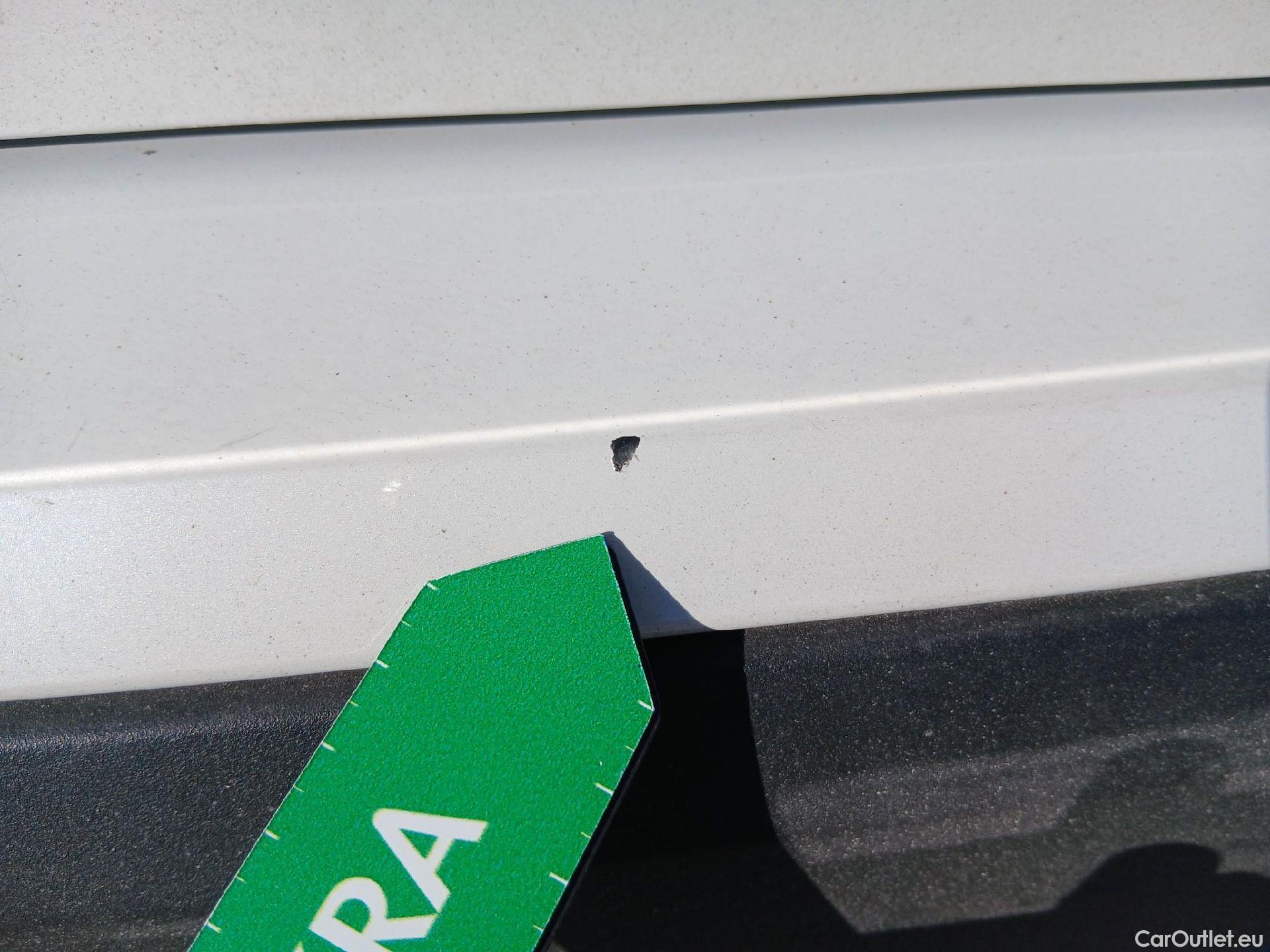  Bmw  X1 BMW  / 2019 / 5P / todoterreno sDrive18dA Corporate (AC4) #23