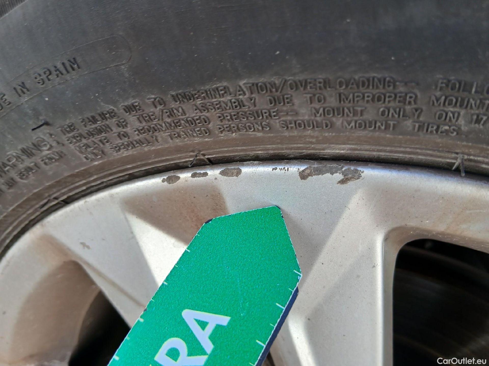  Audi  Q2 AUDI  / 2020 / 5P / todoterreno Advanced 35 TDI 110kW quattro S tronic #33