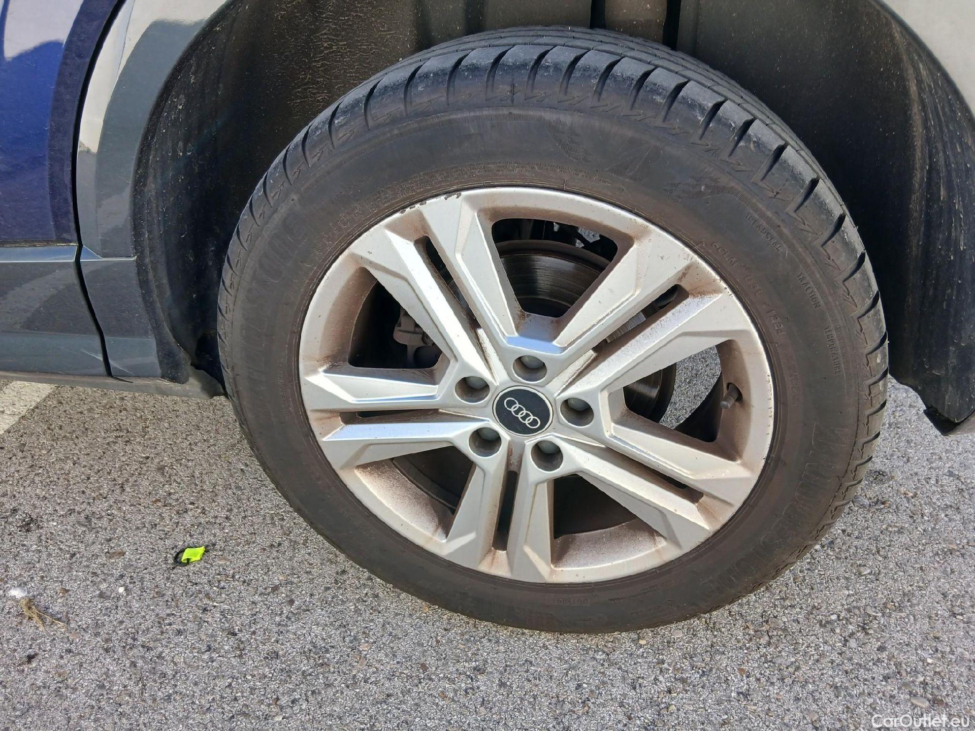  Audi  Q2 AUDI  / 2020 / 5P / todoterreno Advanced 35 TDI 110kW quattro S tronic #32