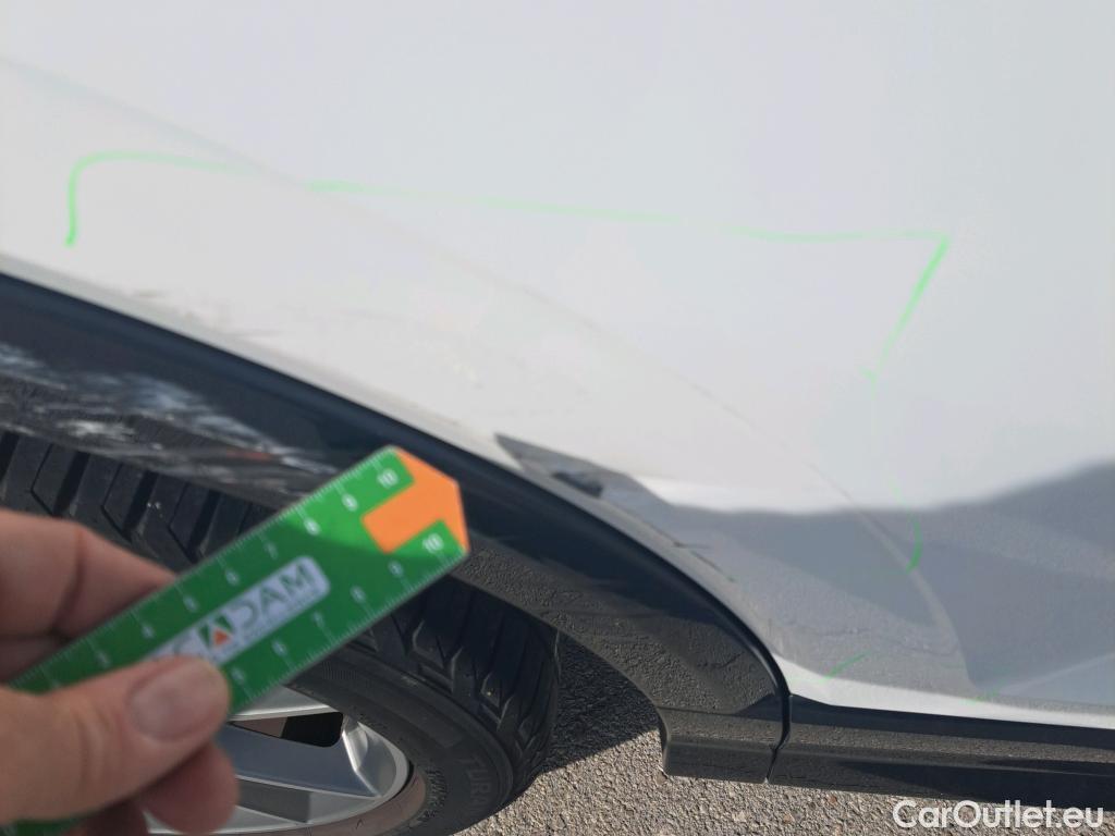  Audi  Q2 AUDI  / 2016 / 5P / todoterreno Design 35 TFSI 110kW (150CV) S tronic #2