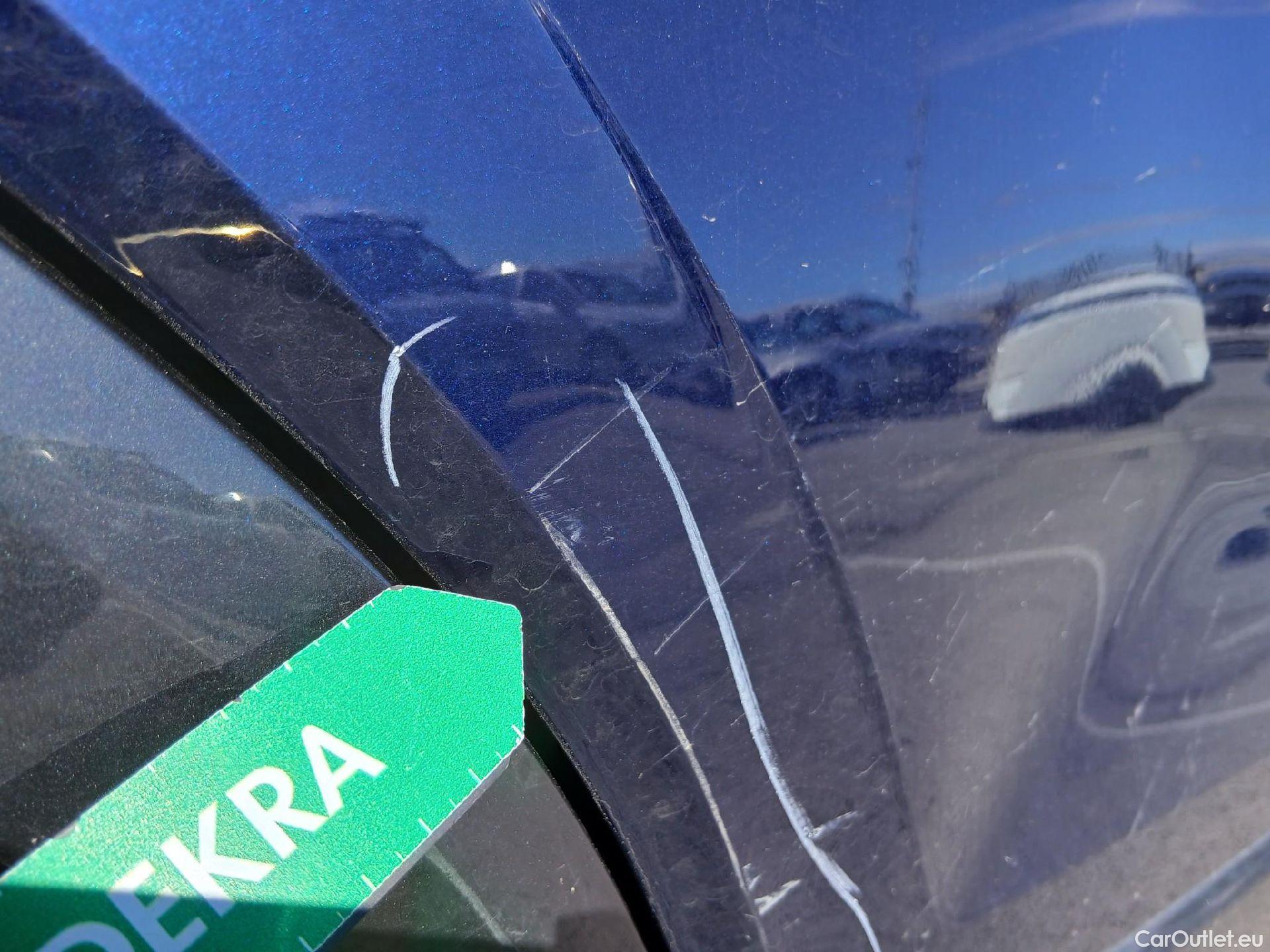  Audi  Q2 AUDI  / 2020 / 5P / todoterreno Advanced 35 TDI 110kW quattro S tronic #42