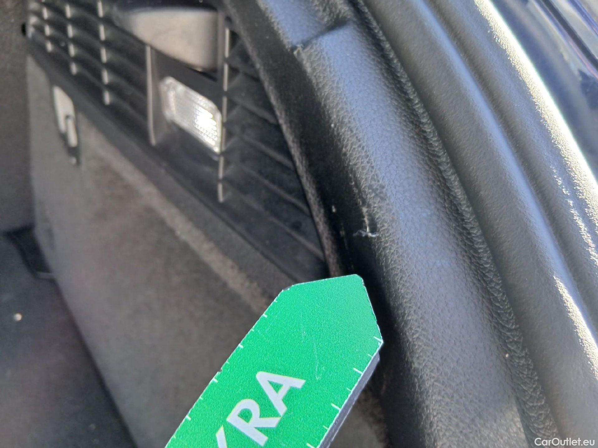  Audi  Q2 AUDI  / 2020 / 5P / todoterreno Advanced 35 TDI 110kW quattro S tronic #36