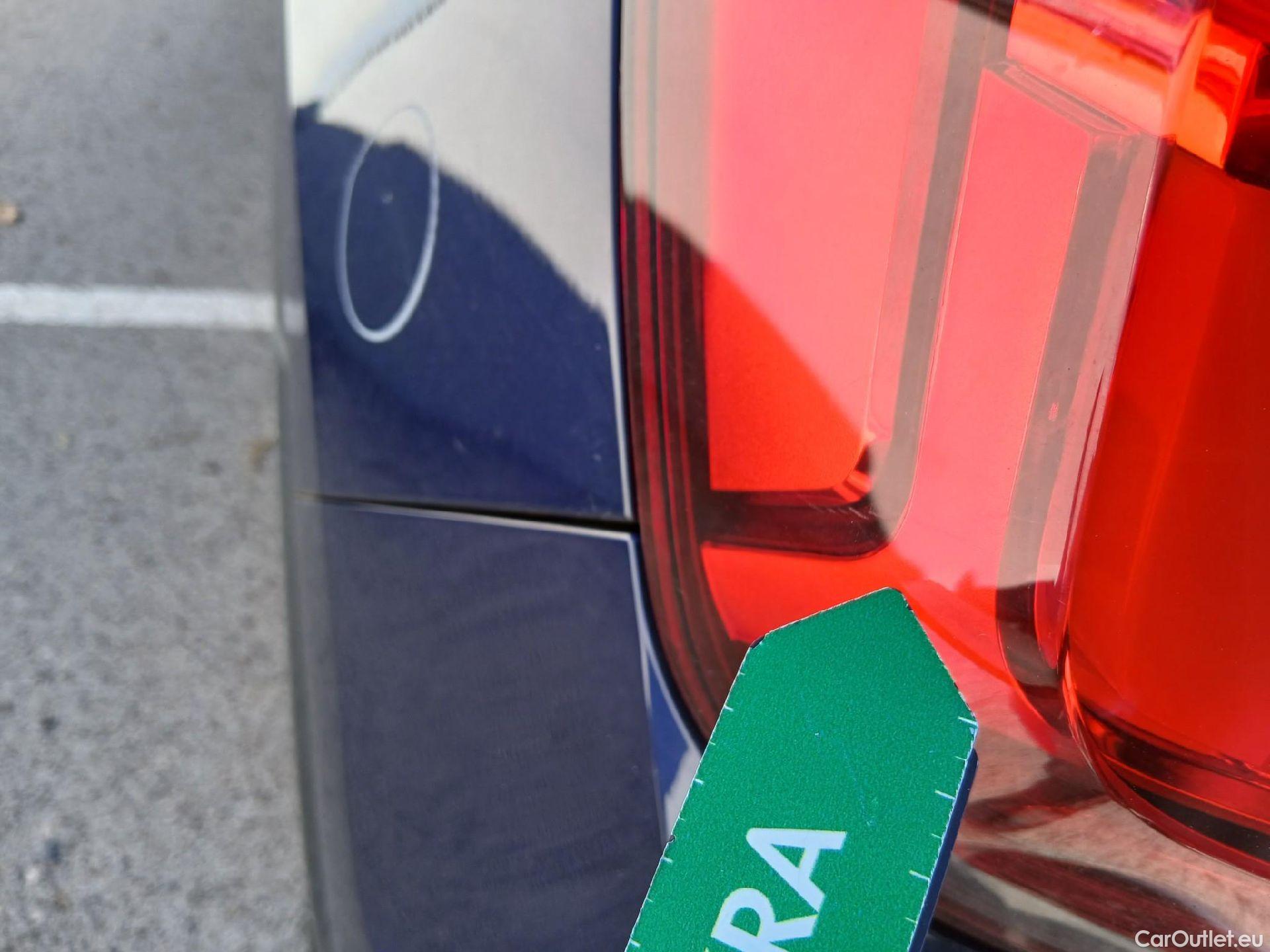  Audi  Q2 AUDI  / 2020 / 5P / todoterreno Advanced 35 TDI 110kW quattro S tronic #25