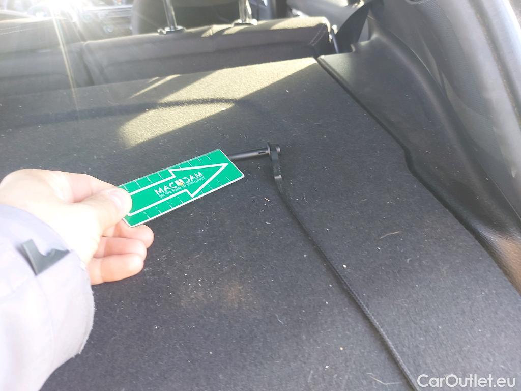  Bmw  X2 BMW  sDrive18i Impulse Steptronic Techo Solar #4