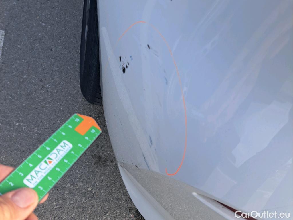  Bmw  Serie 1 BMW  / 2019 / 5P / berlina con portón 116d #26