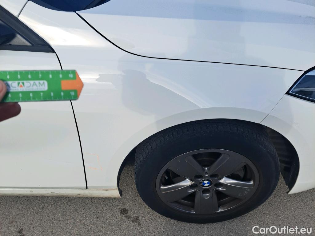  Bmw  Serie 1 BMW  / 2019 / 5P / berlina con portón 116d #11