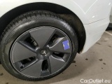  Tesla  Model 3  Long-Range Dual Motor AWD 350kW/476pk  4D/P Auto-1 #32