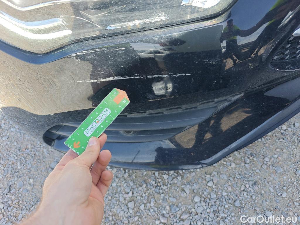  Mercedes  CLA-Klasse MERCEDES-BENZ CLA / 2019 / 4P / coupé CLA 200 D DCT #28