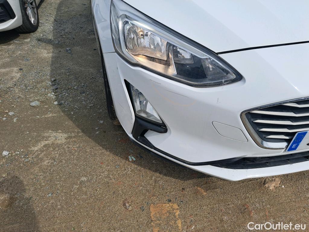  Ford  Focus FORD  / 2018 / 5P / berlina con portón 1.0 Ecoboost 92kW Trend Edition #9