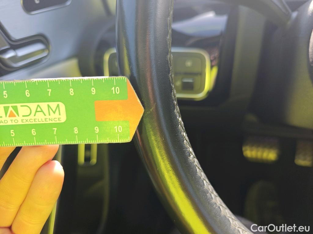  Mercedes  CLA-Klasse MERCEDES-BENZ CLA / 2019 / 4P / coupé CLA 200 D DCT #47