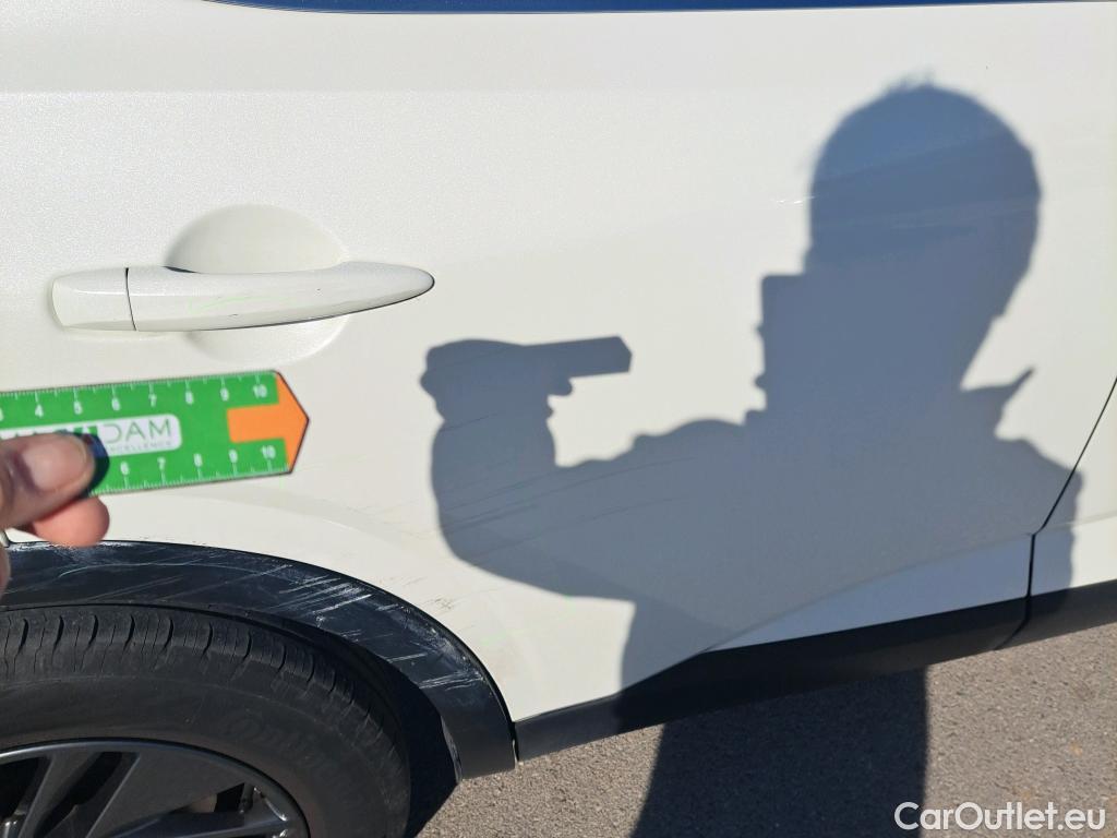  Nissan  Qashqai NISSAN  / 2021 / 5P / todoterreno DIG-T 116kW (158CV) mHEV Xtronic Acenta (AC2) #1