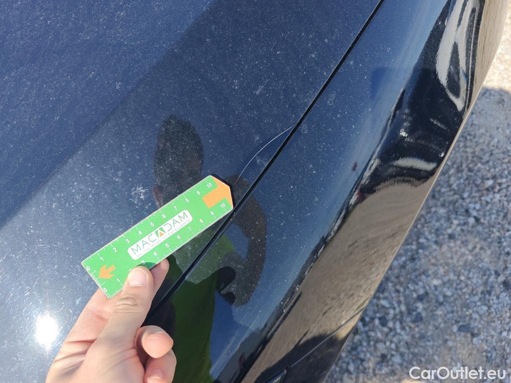  Mercedes  CLA-Klasse MERCEDES-BENZ CLA / 2019 / 4P / coupé CLA 200 D DCT #19