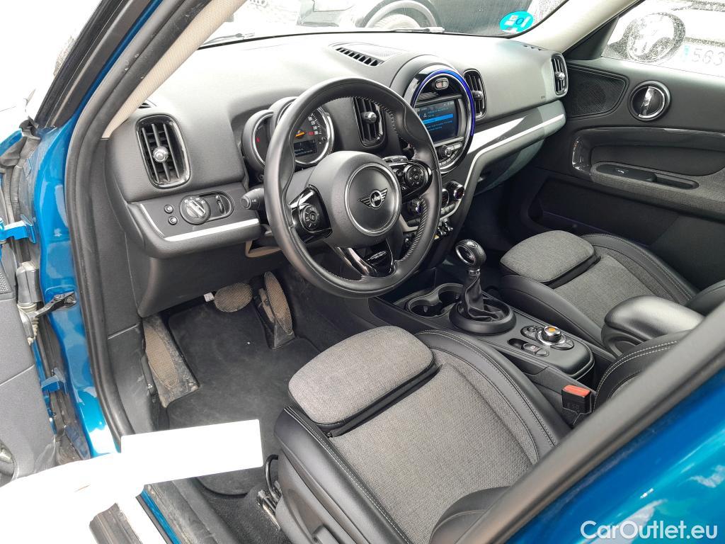  Mini  Countryman MINI  / 2016 / 5P / berlina con portón Cooper S E ALL4 #9