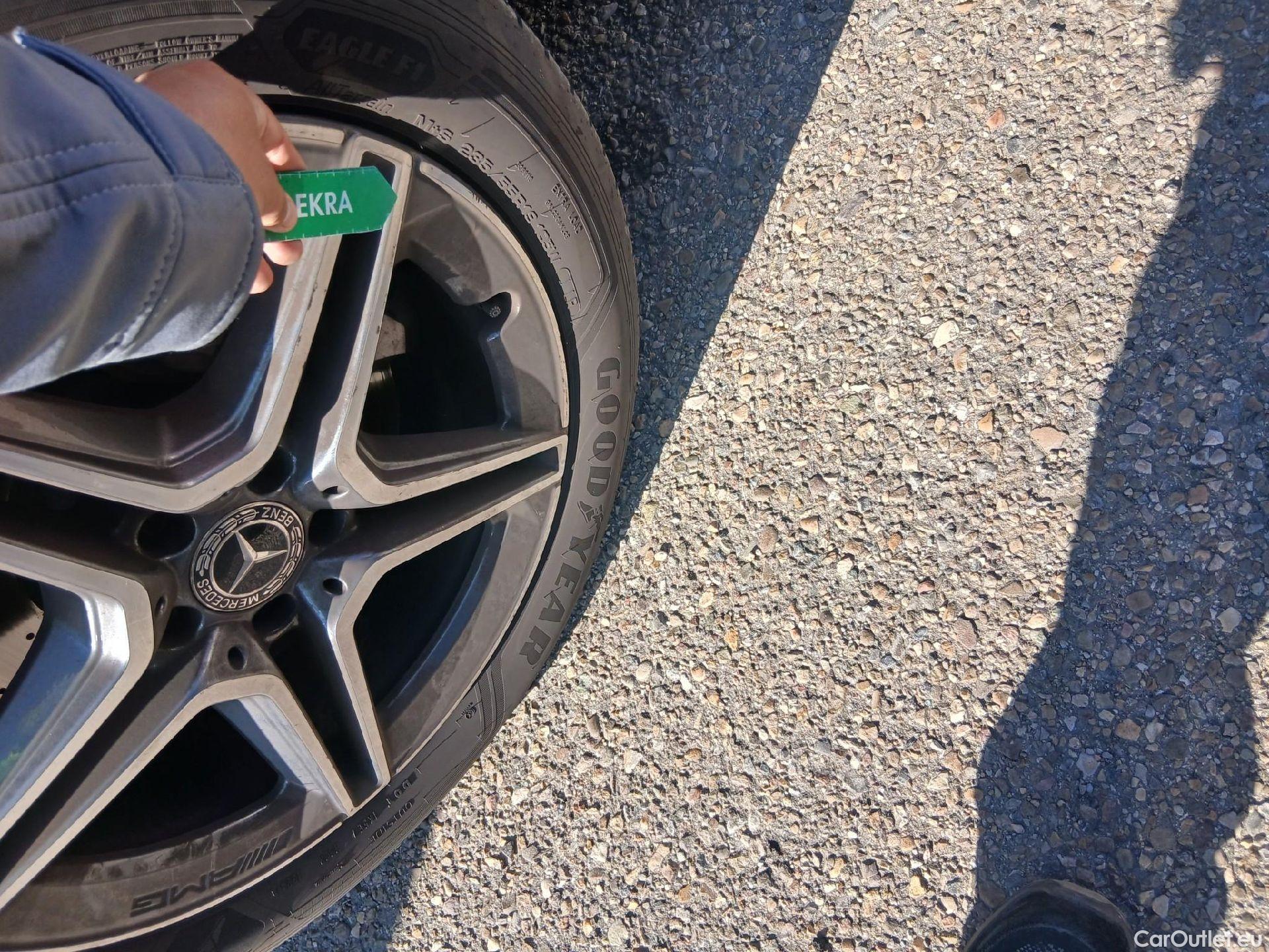  Mercedes  G-Klasee Clase GLC GLC 300 d 4Matic (253.319)AMG 2.0 245CV AT9 E6d #9