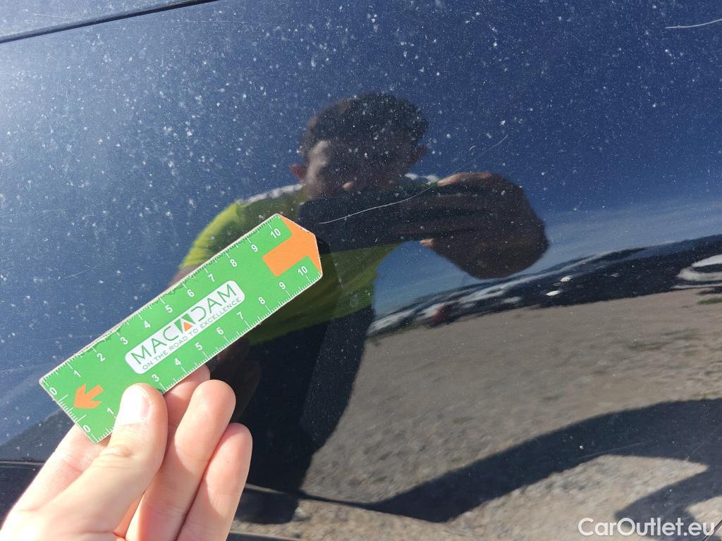  Mercedes  CLA-Klasse MERCEDES-BENZ CLA / 2019 / 4P / coupé CLA 200 D DCT #44