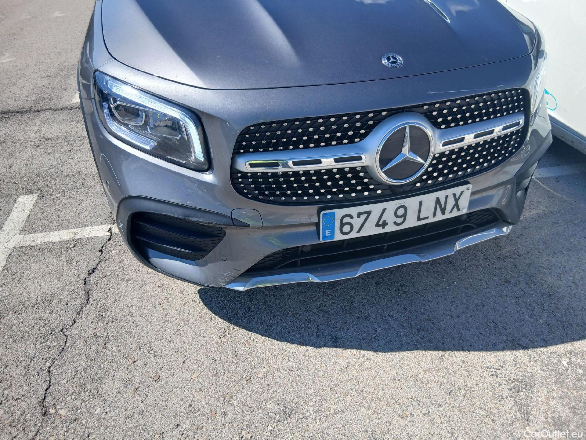  Mercedes  GLB MERCEDES-BENZ  / 2019 / 5P / todoterreno 2.0  250 4MATIC DCT 165KW (224CV) #1