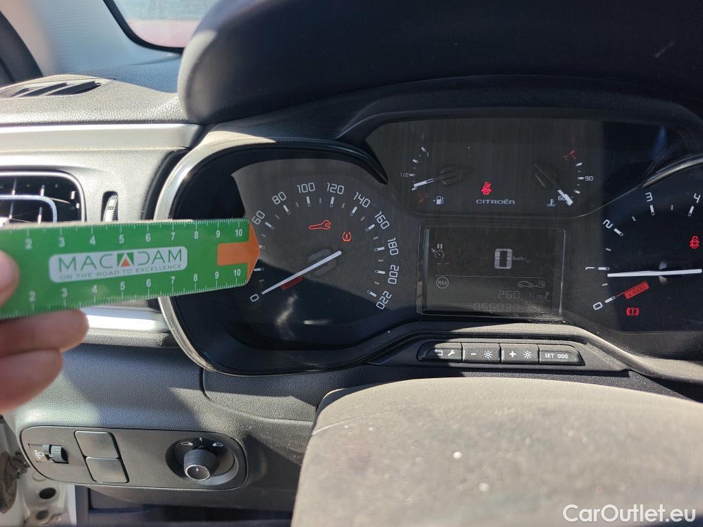  Citroen  C3 CITROEN  / 2020 / 5P / berlina con portón BlueHDi 75KW (100CV) S&S FEEL #38