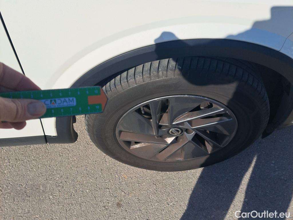  Nissan  Qashqai NISSAN  / 2021 / 5P / todoterreno DIG-T 116kW (158CV) mHEV Xtronic Acenta (AC2) #15