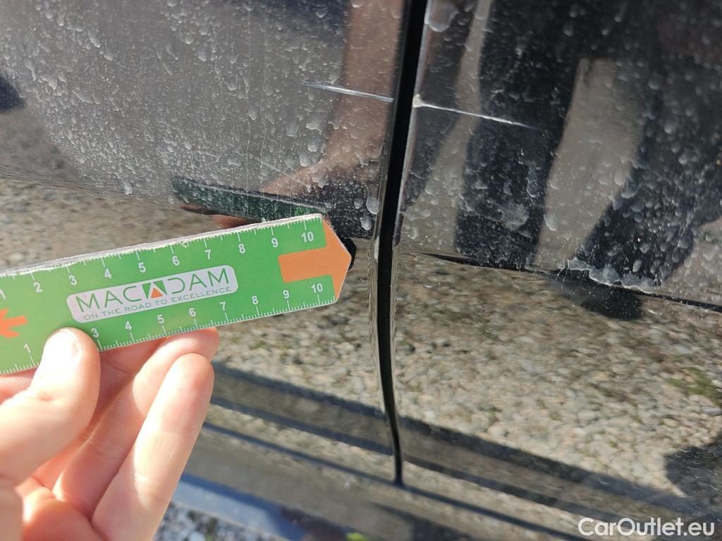  Mercedes  CLA-Klasse MERCEDES-BENZ CLA / 2019 / 4P / coupé CLA 200 D DCT #26