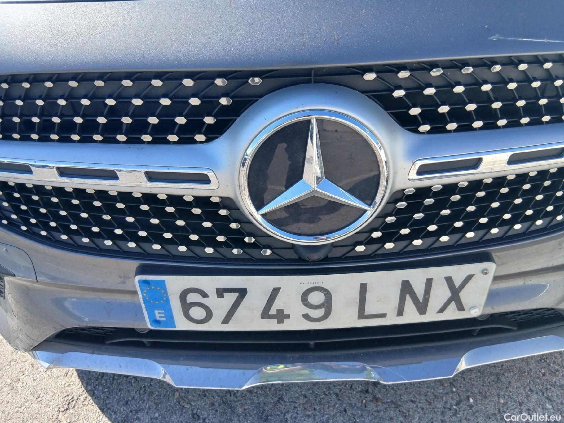  Mercedes  GLB MERCEDES-BENZ  / 2019 / 5P / todoterreno 2.0  250 4MATIC DCT 165KW (224CV) #6