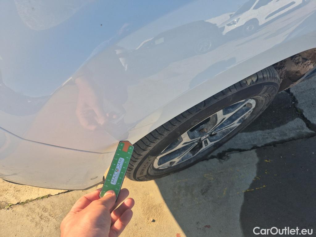  Dacia  Duster DACIA  / 2018 / 5P / todoterreno Prestige Bl. dCi 85kW(115CV) 4X4 #35