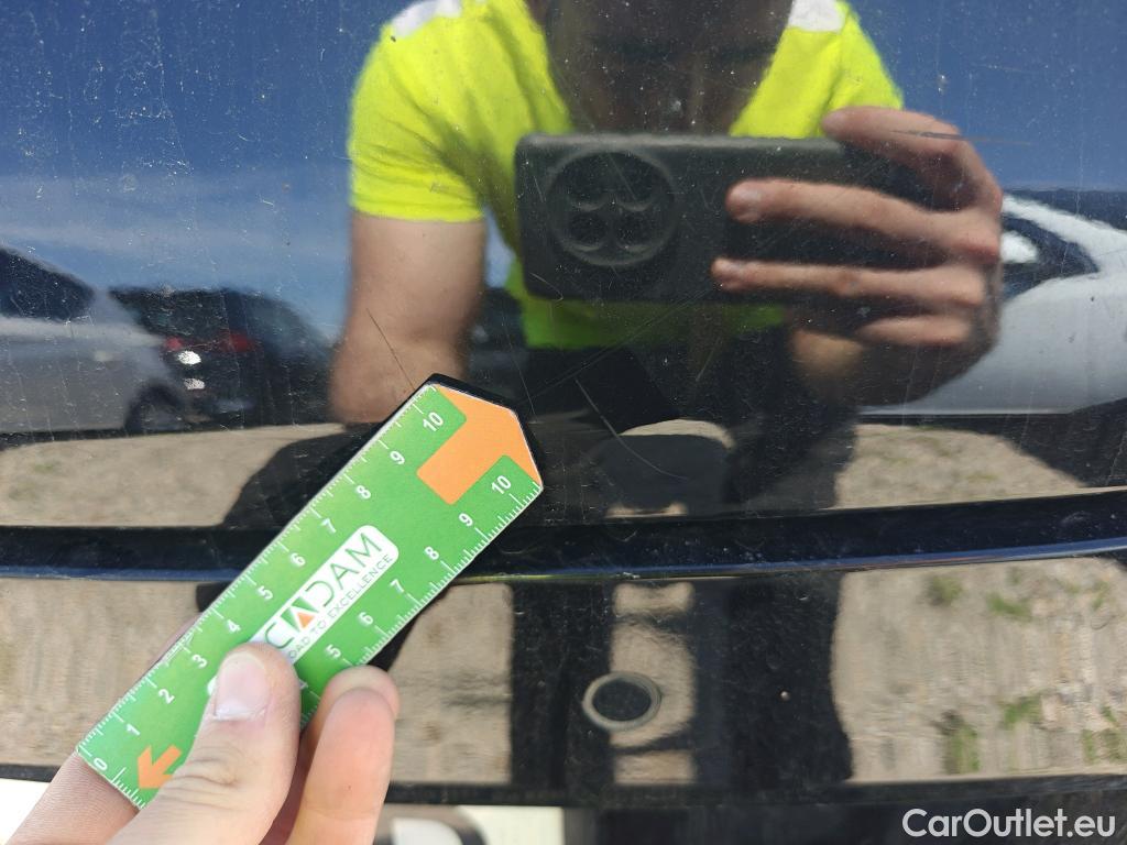  Mercedes  CLA-Klasse MERCEDES-BENZ CLA / 2019 / 4P / coupé CLA 200 D DCT #66