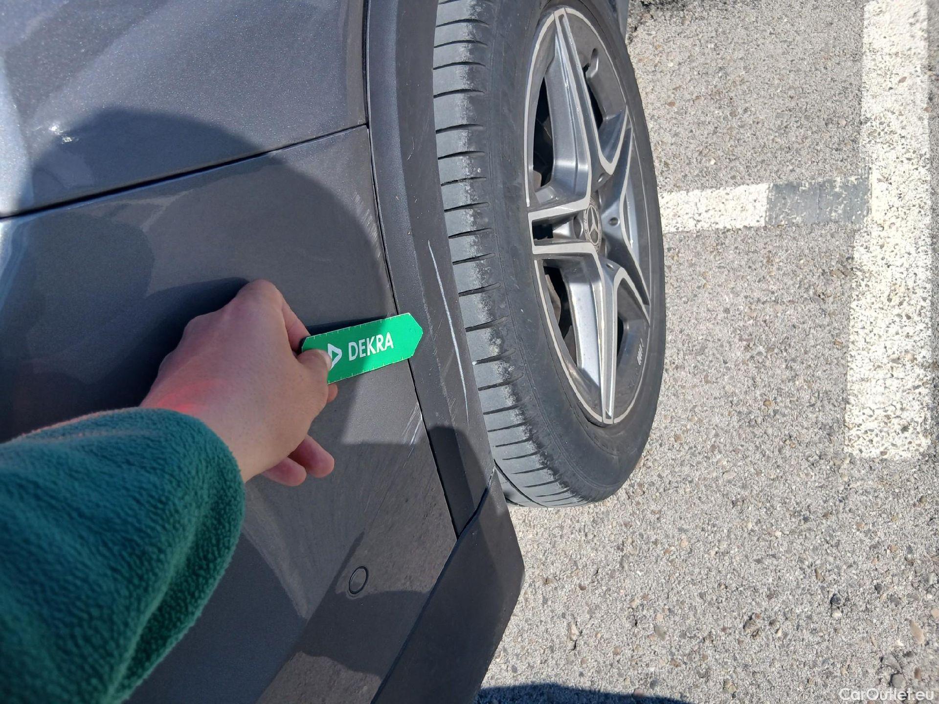  Mercedes  GLB MERCEDES-BENZ  / 2019 / 5P / todoterreno 2.0  250 4MATIC DCT 165KW (224CV) #21