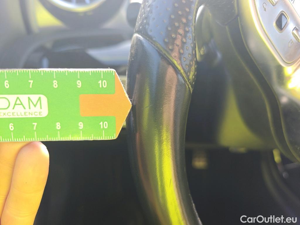  Mercedes  CLA-Klasse MERCEDES-BENZ CLA / 2019 / 4P / coupé CLA 200 D DCT #48