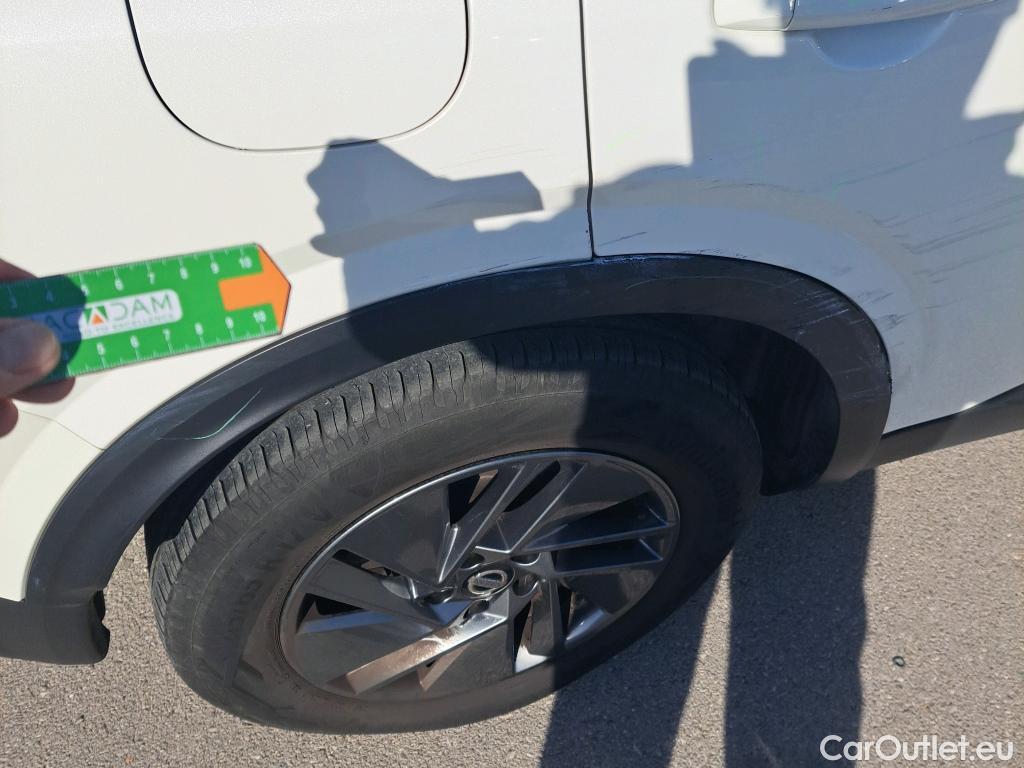  Nissan  Qashqai NISSAN  / 2021 / 5P / todoterreno DIG-T 116kW (158CV) mHEV Xtronic Acenta (AC2) #30