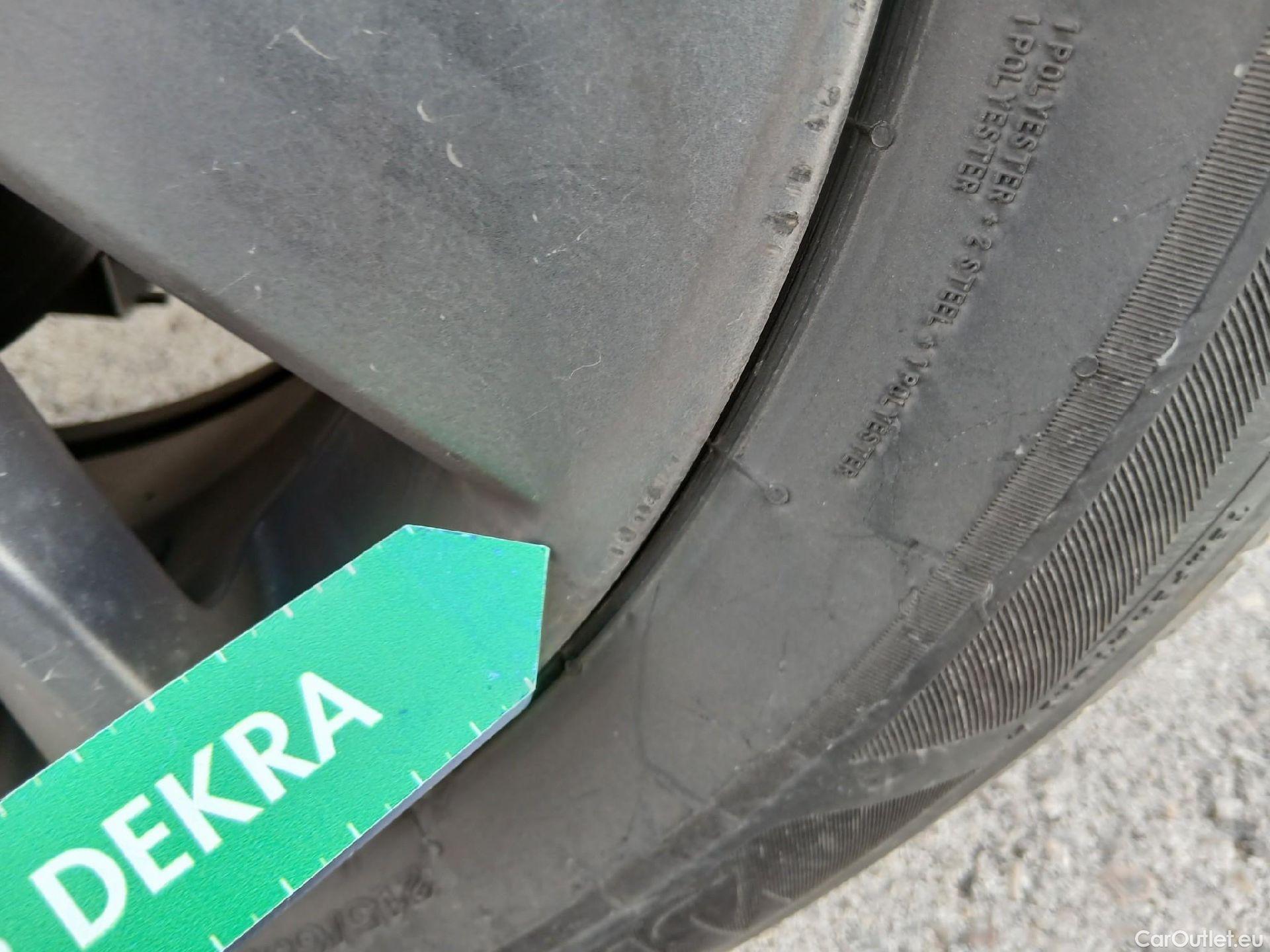  Nissan  Qashqai NISSAN  / 2021 / 5P / todoterreno DIG-T 116kW (158CV) mHEV Xtronic Acenta (AC8) #22