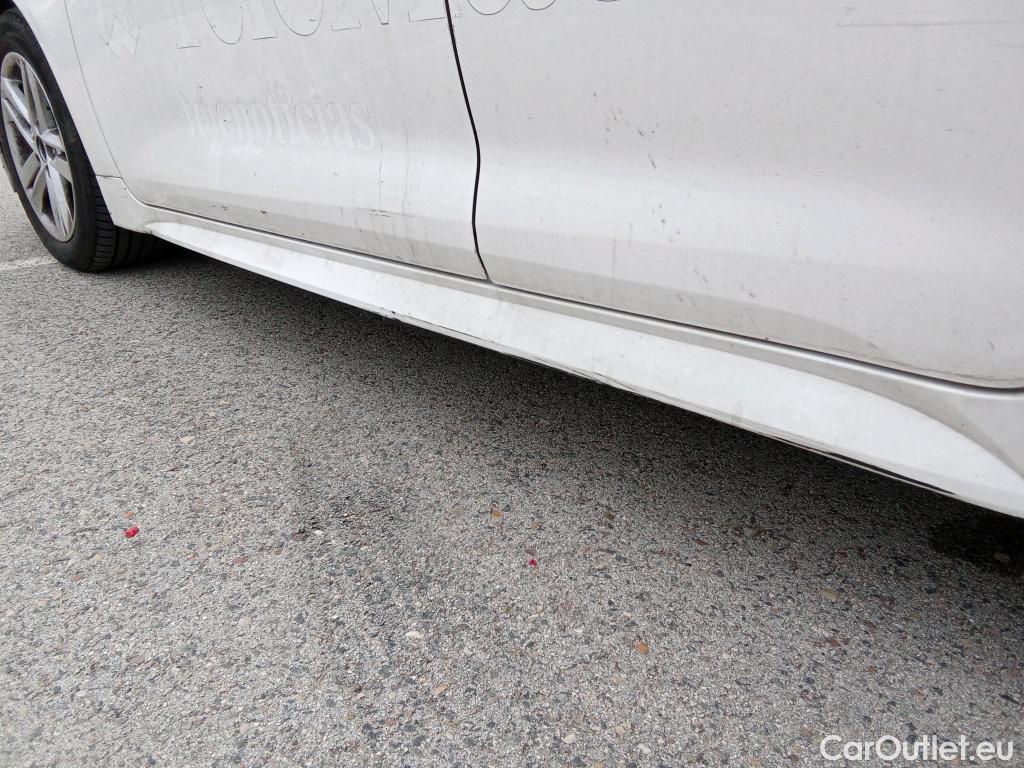  Toyota  Corolla TOYOTA  1.8 125H ACTIVE TECH E-CVT #36