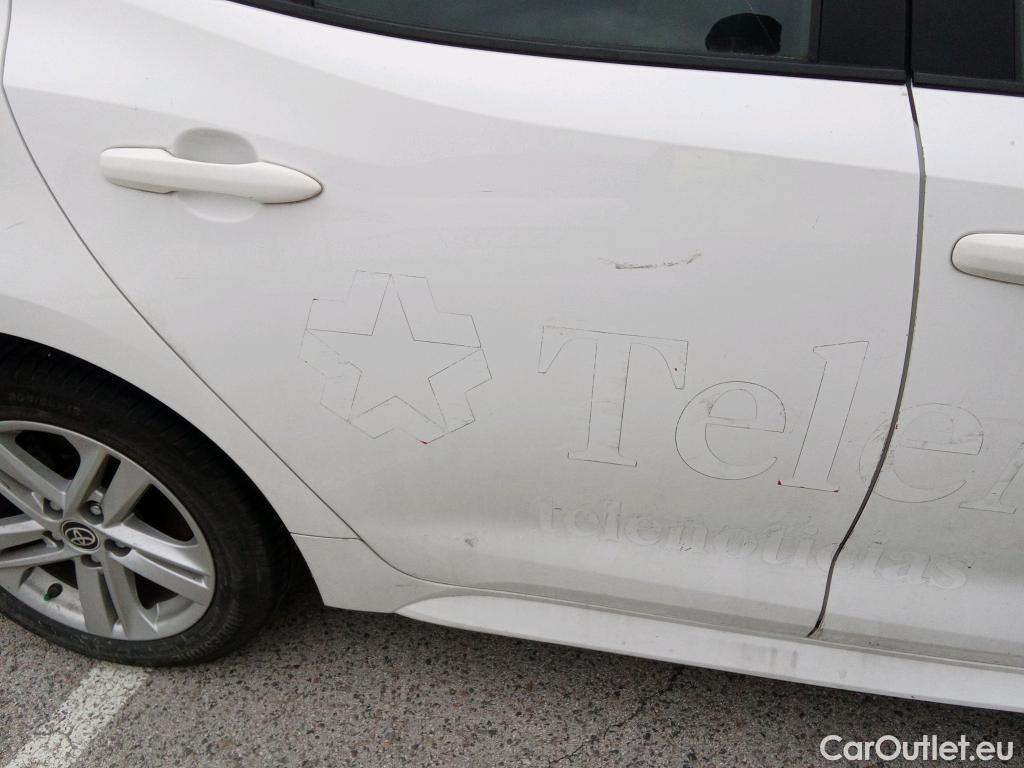  Toyota  Corolla TOYOTA  1.8 125H ACTIVE TECH E-CVT #25