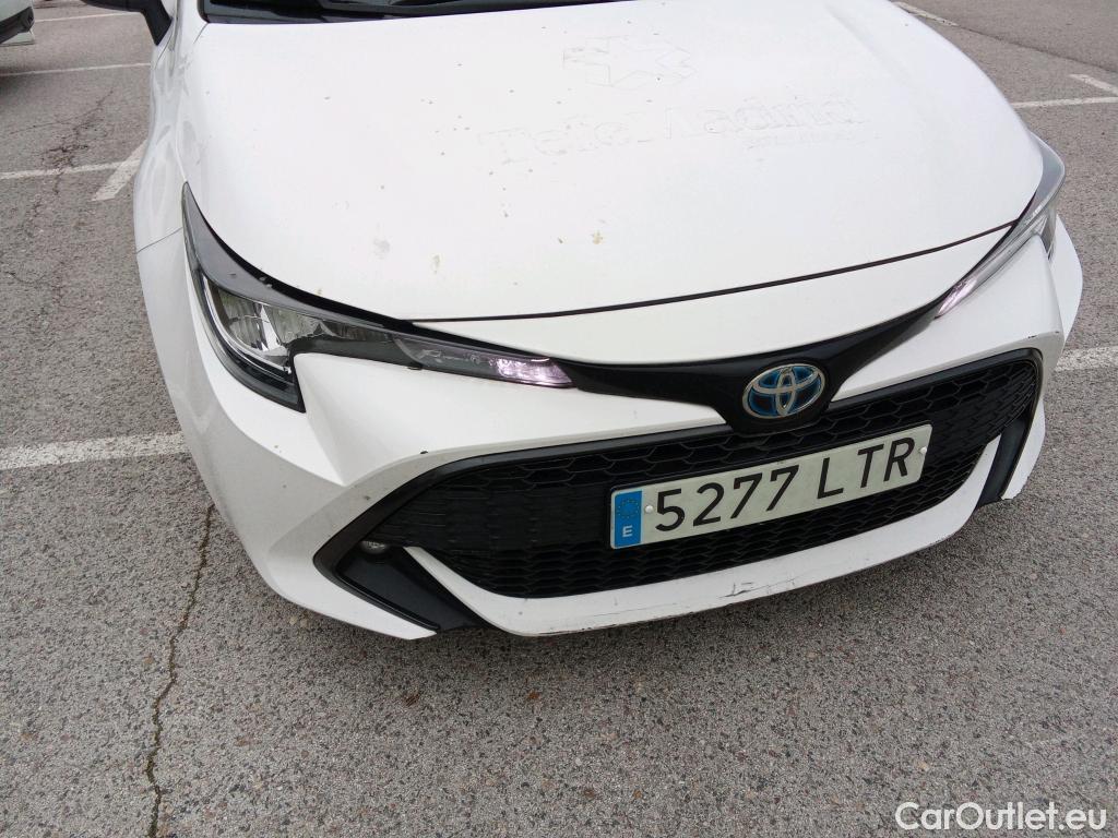  Toyota  Corolla TOYOTA  1.8 125H ACTIVE TECH E-CVT #46