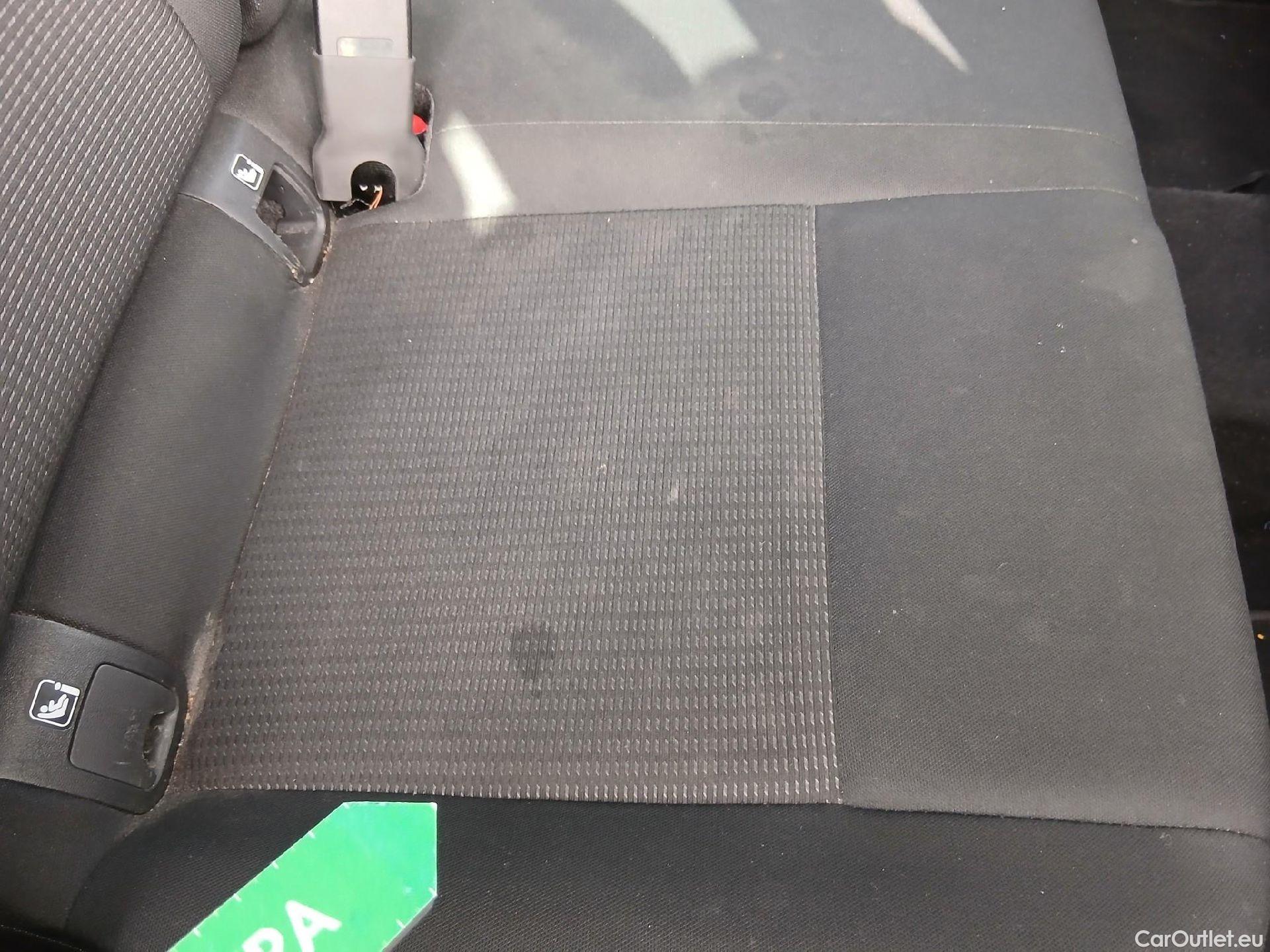  Nissan  Qashqai NISSAN  / 2021 / 5P / todoterreno DIG-T 116kW (158CV) mHEV Xtronic Acenta (AC8) #24