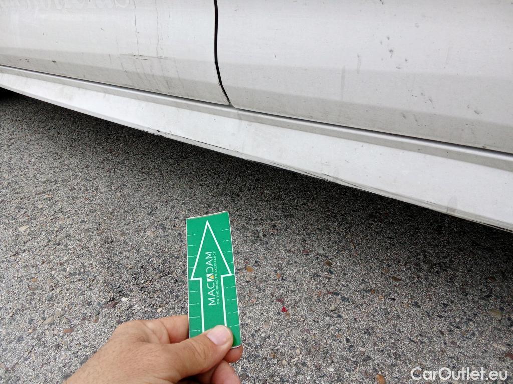  Toyota  Corolla TOYOTA  1.8 125H ACTIVE TECH E-CVT #37