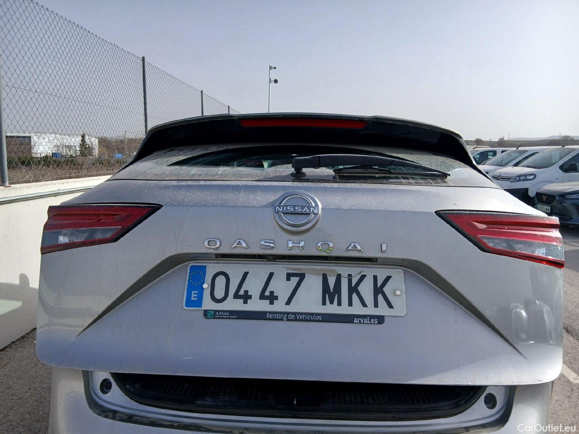  Nissan  Qashqai NISSAN  / 2021 / 5P / todoterreno DIG-T 116kW (158CV) mHEV Xtronic Acenta (AC8) #35