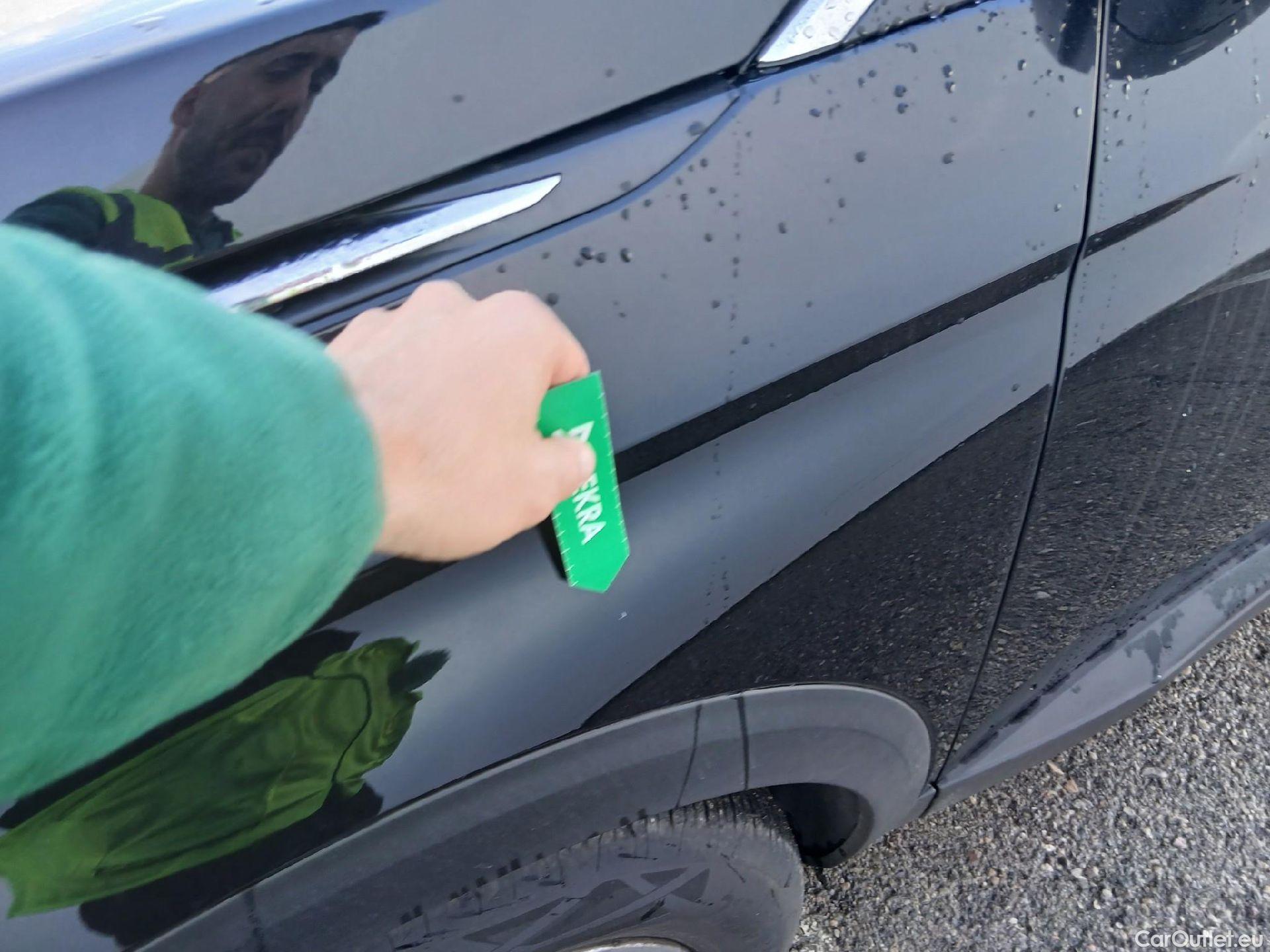  Peugeot  3008 PEUGEOT  / 2020 / 5P / todoterreno 1.5 BlueHDi 96kW Active Pack EAT8 #6