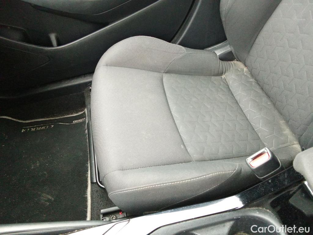  Toyota  Corolla TOYOTA  1.8 125H ACTIVE TECH E-CVT #27